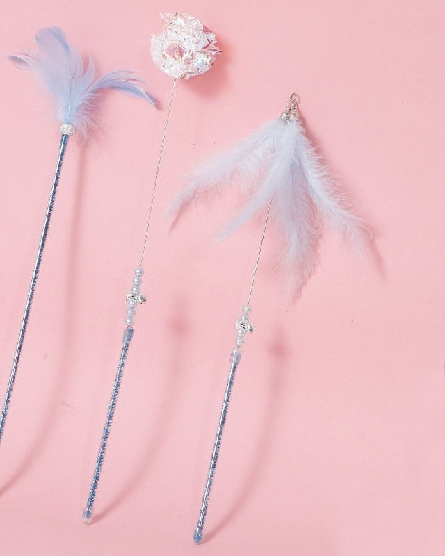 Canne à pêche pour chat avec plumes